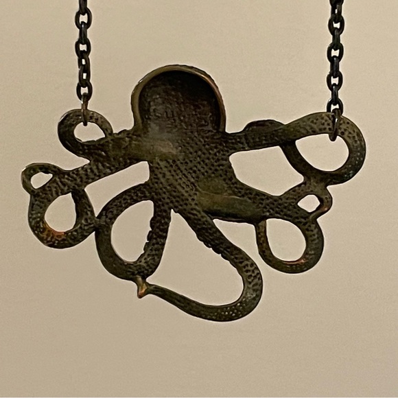 Brass Octopus Chain Necklace - Picture 6 of 6